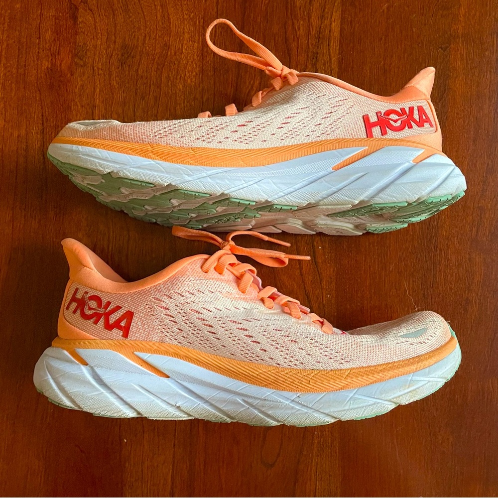 Hoka Clifton 8